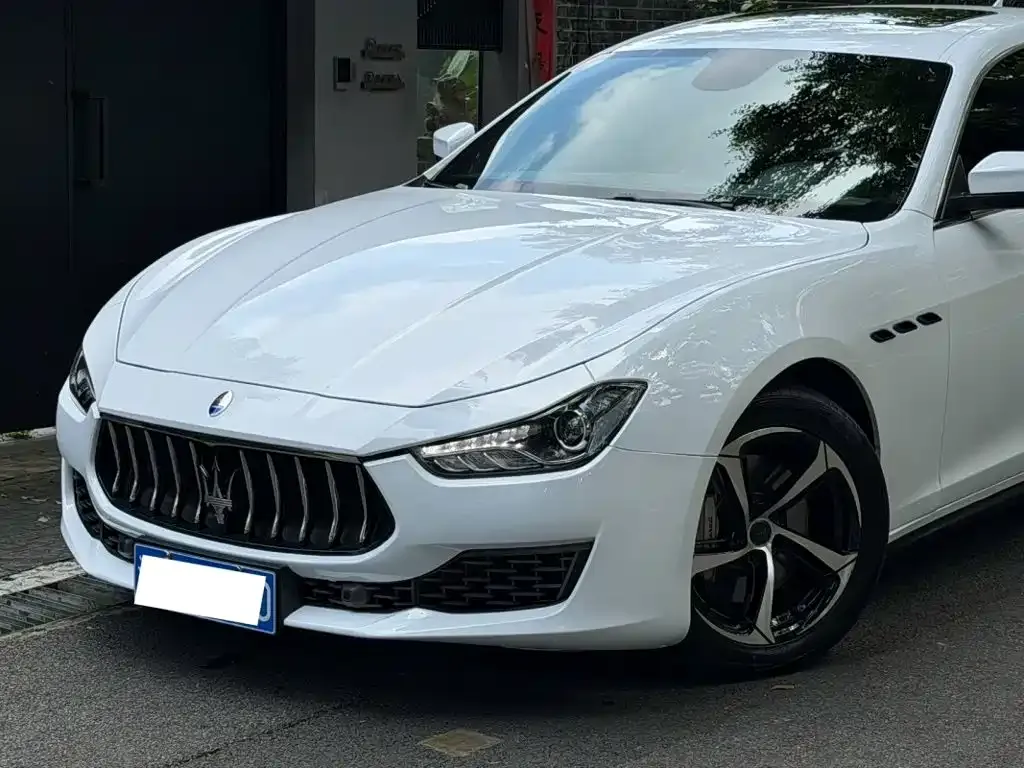 Maserati Ghibli — фото 6