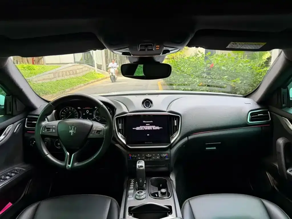 Maserati Ghibli — фото 4