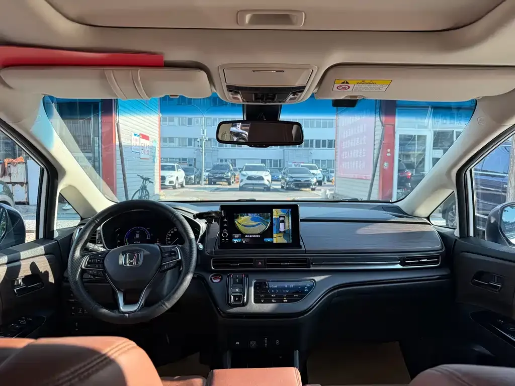 Honda Odyssey — фото 10