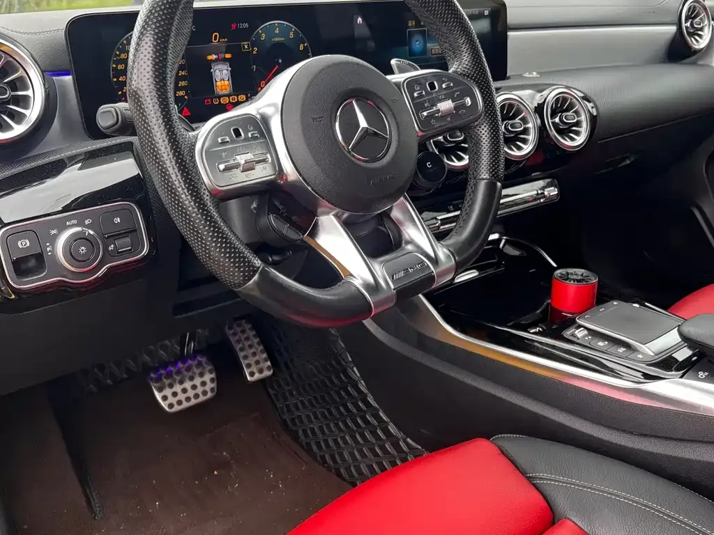 Mercedes-Benz A-Class AMG — фото 3