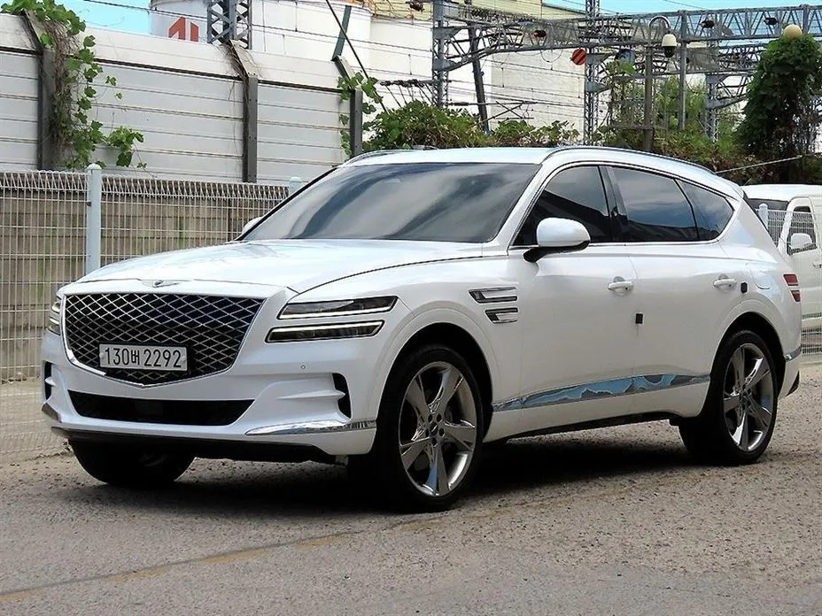 Genesis GV80 — фото 10