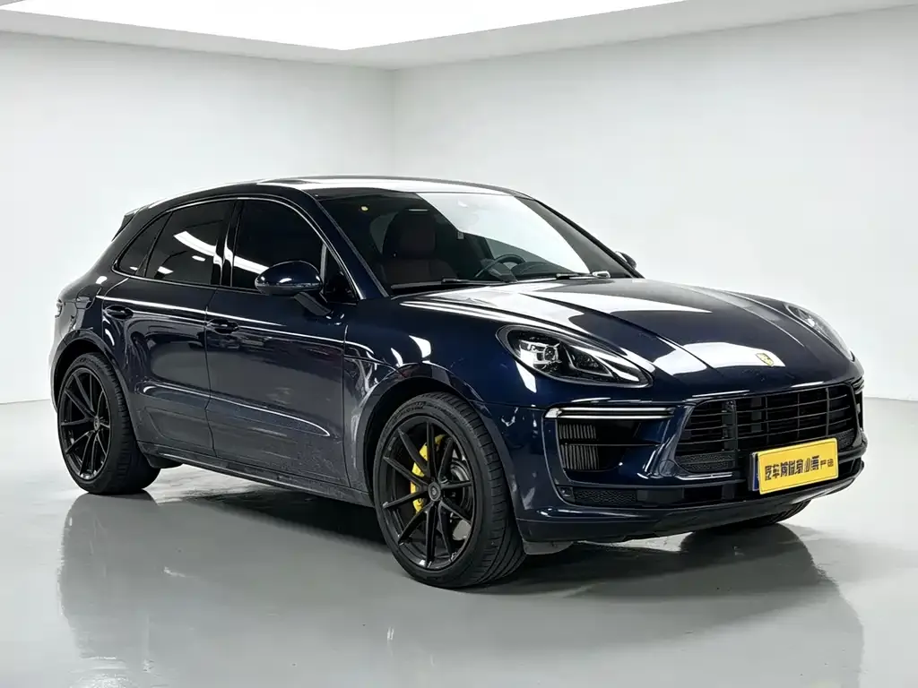 Porsche Macan — фото 1