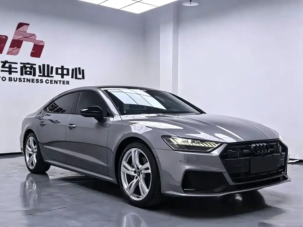 Audi A7L — фото 9