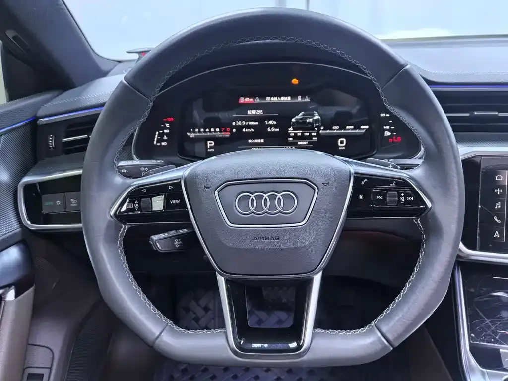 Audi A7L — фото 4