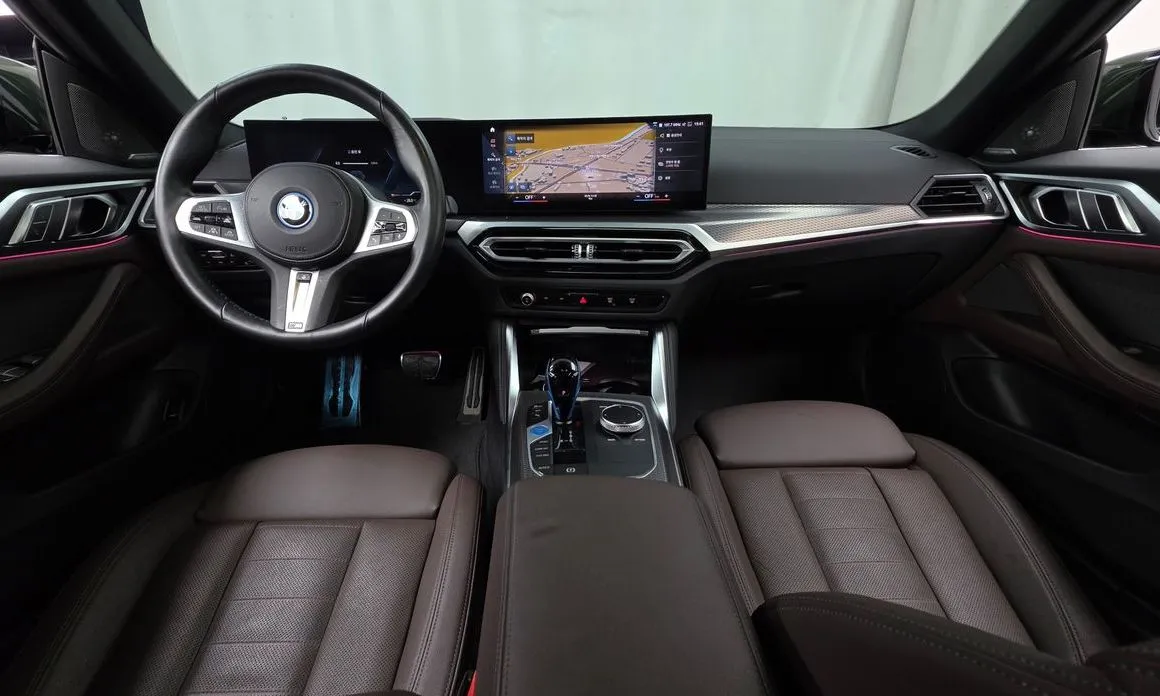 BMW i4 — фото 4