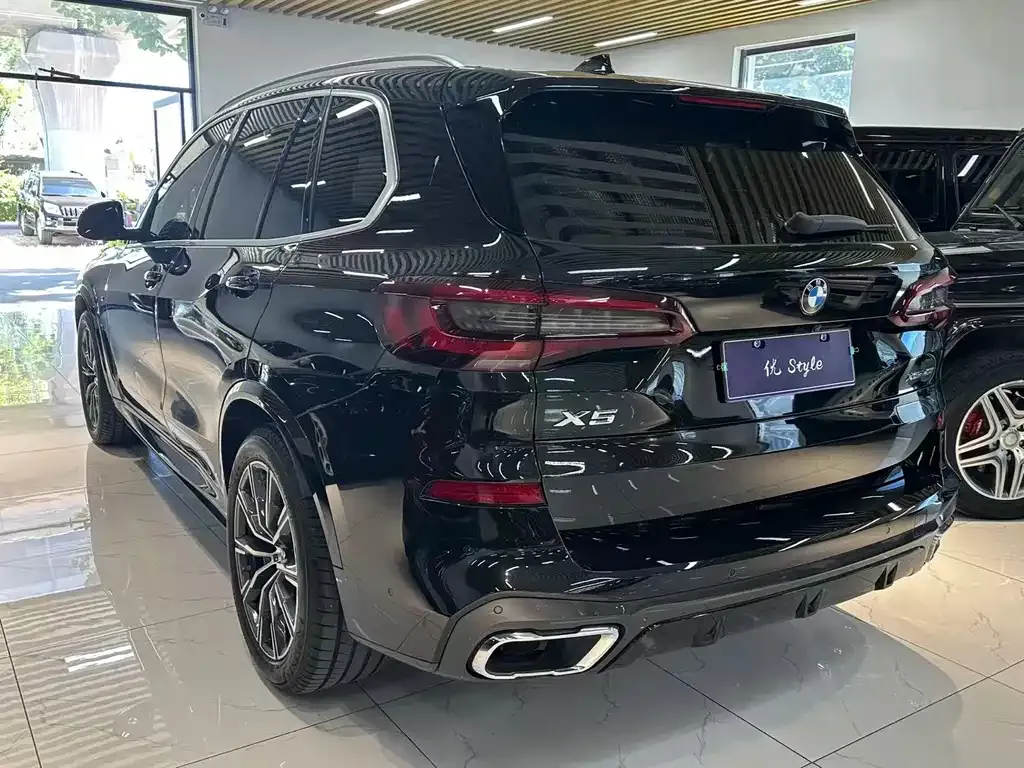 BMW X5 (Import) — фото 4