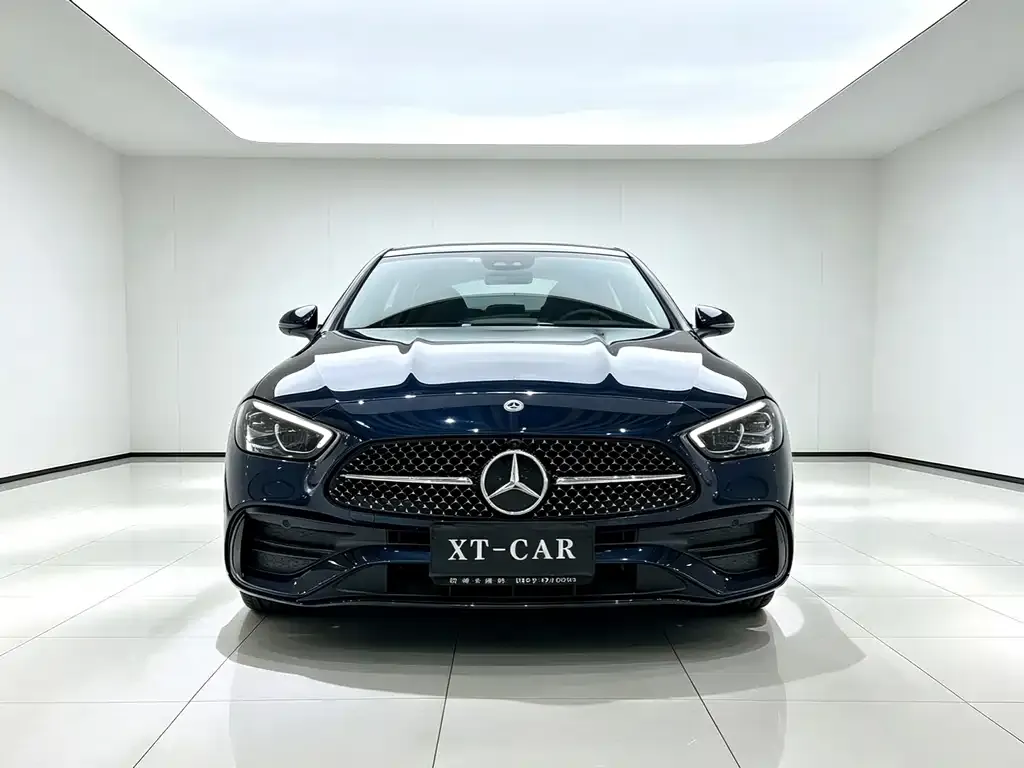 Mercedes-Benz C-Class — фото 7