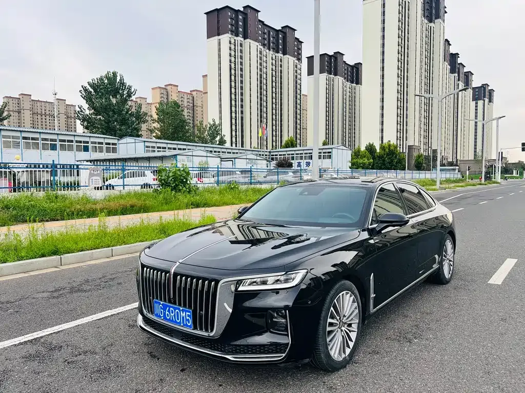 Hongqi H9 — фото 1