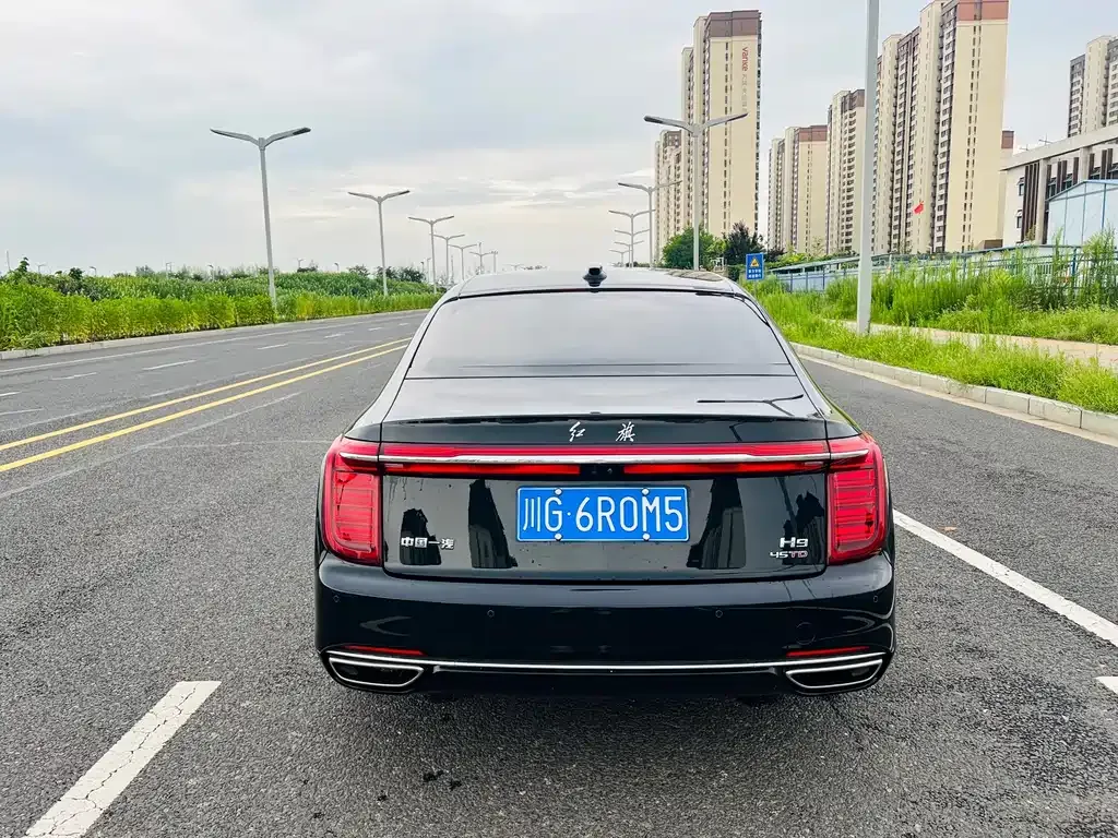 Hongqi H9 — фото 6