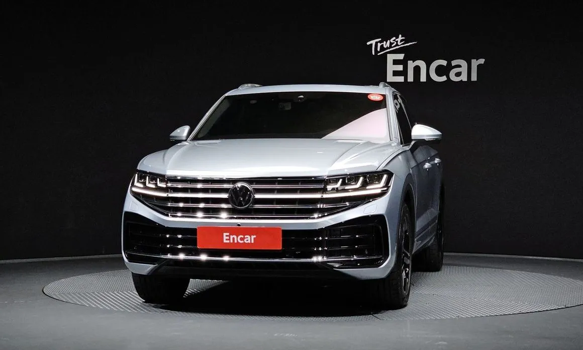 Volkswagen Touareg — фото 3