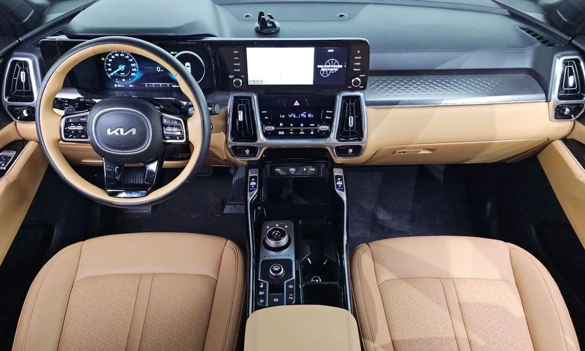 Kia Sorento — фото 9