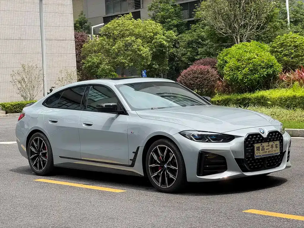 BMW 4 Series — фото 1