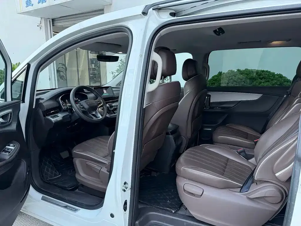 Roewe iMAX8 — фото 8