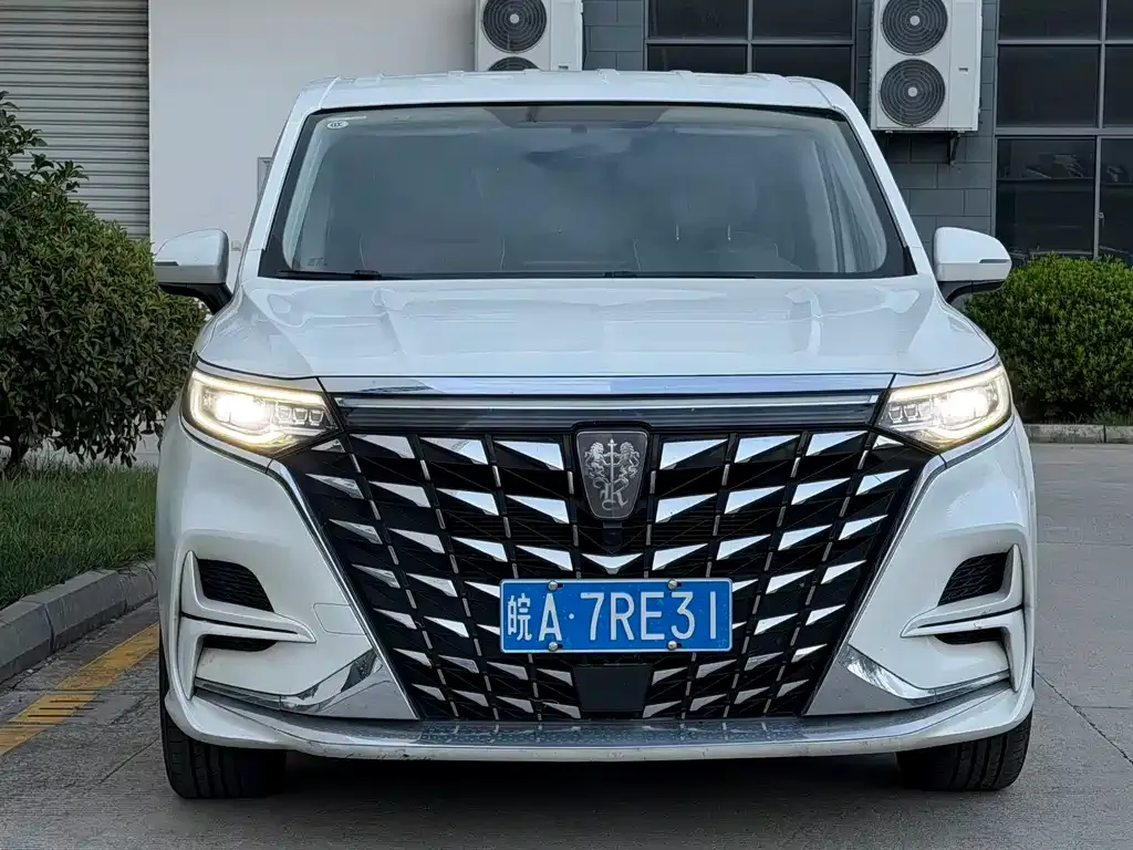 Roewe iMAX8 — фото 6