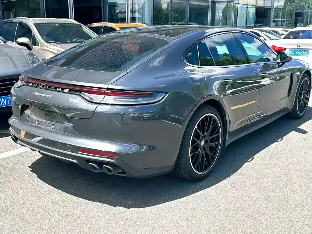 Porsche Panamera Hybrid — фото 5