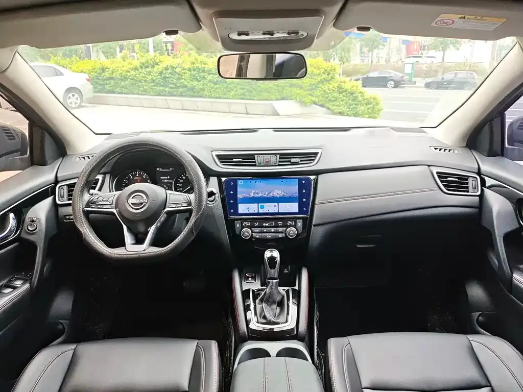 Nissan Qashqai — фото 5