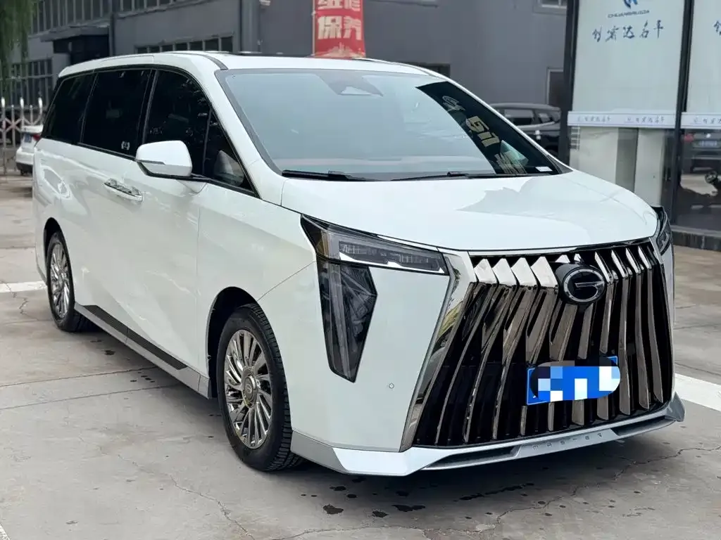 GAC Motor Trumpchi M8 — фото 9