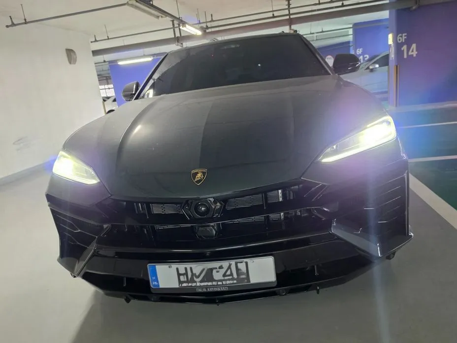 Lamborghini Urus — фото 6