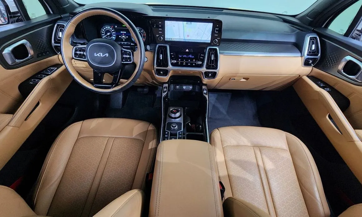 Kia Sorento — фото 4