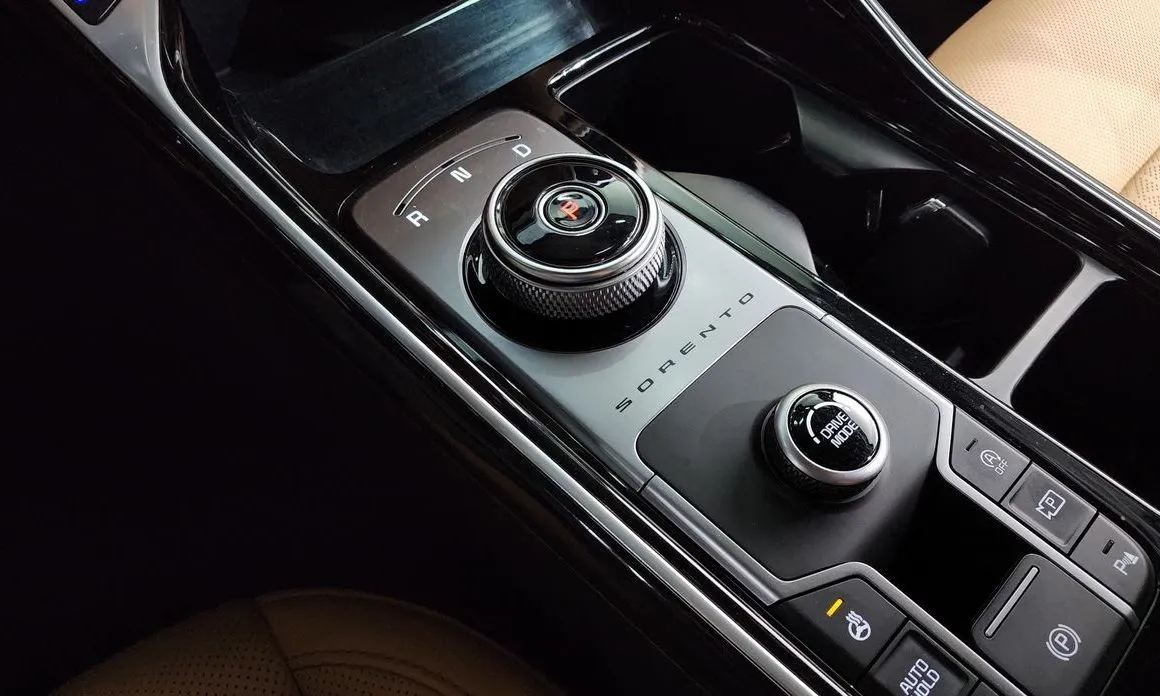 Kia Sorento — фото 2