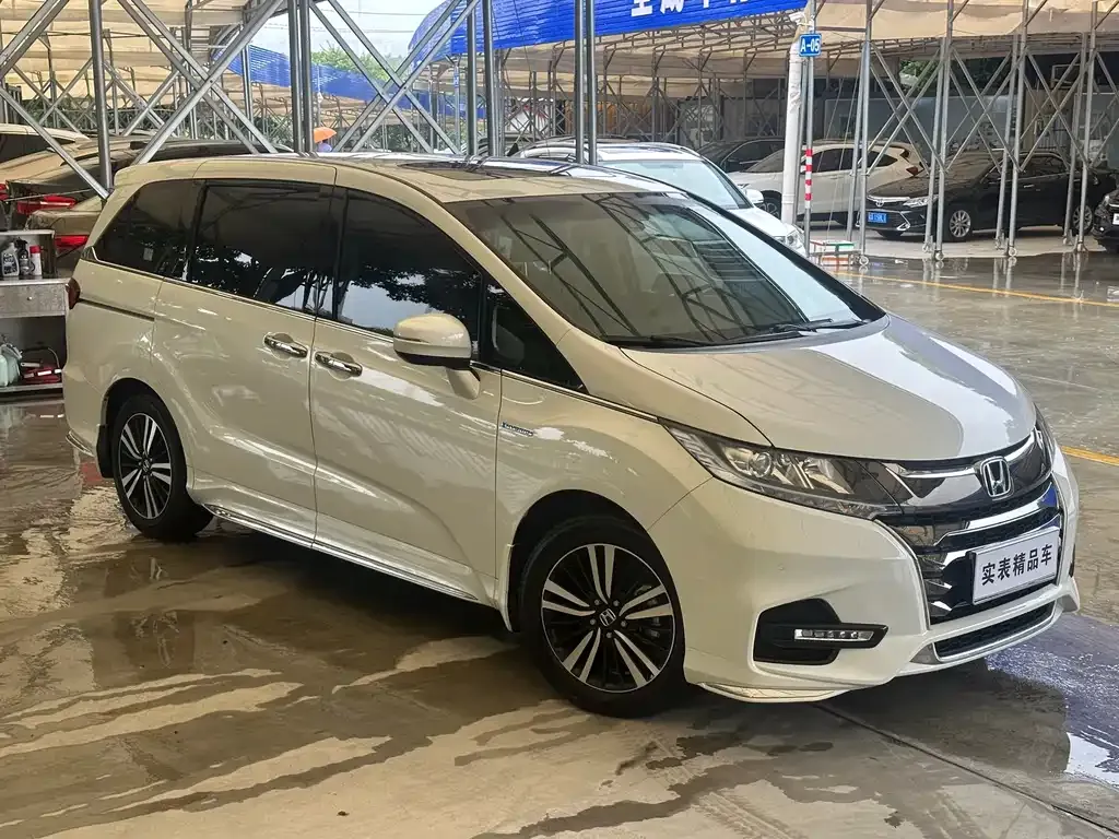 Honda Odyssey — фото 4