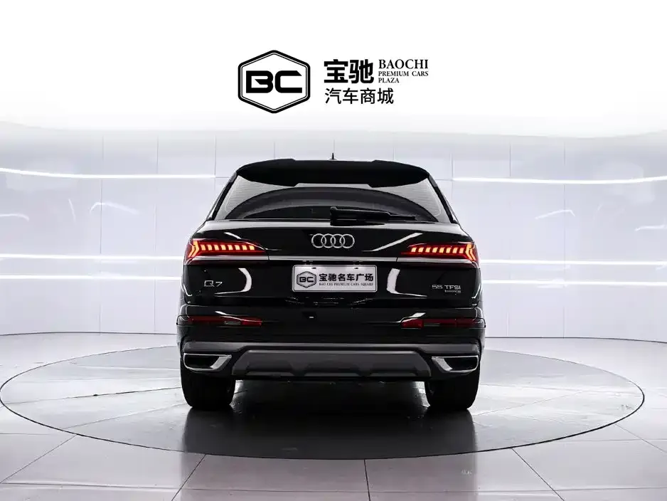 Audi Q7 — фото 2
