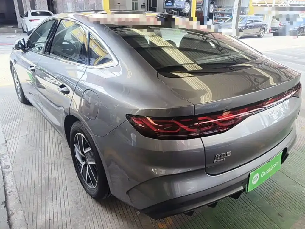 BYD Qin L — фото 6