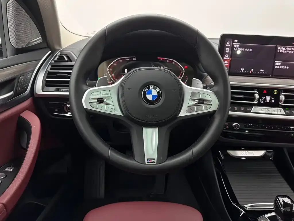 BMW X3 — фото 10