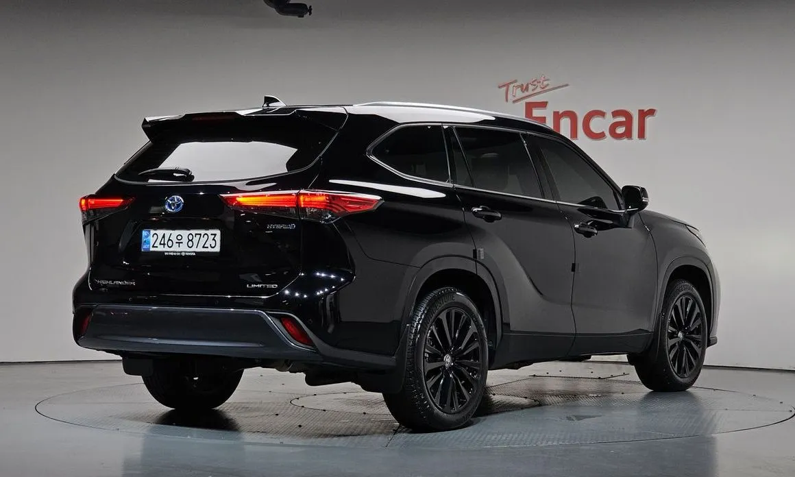 Toyota Highlander — фото 5