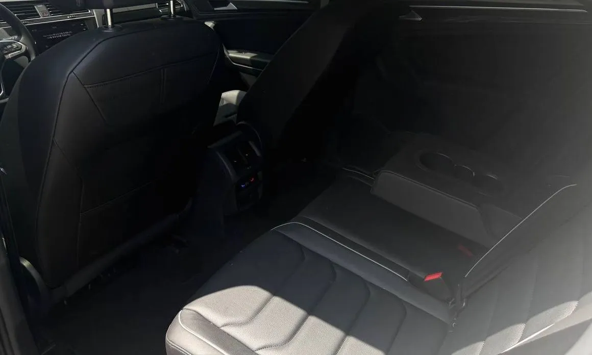 Volkswagen Tiguan — фото 5