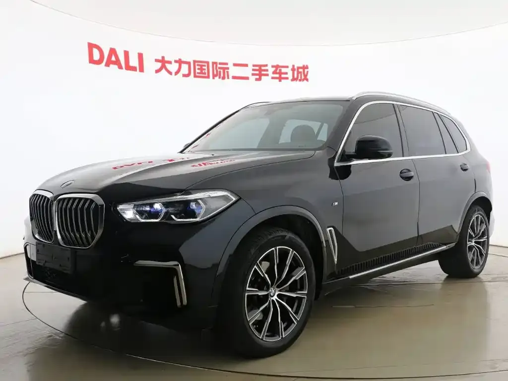BMW X5 — фото 1