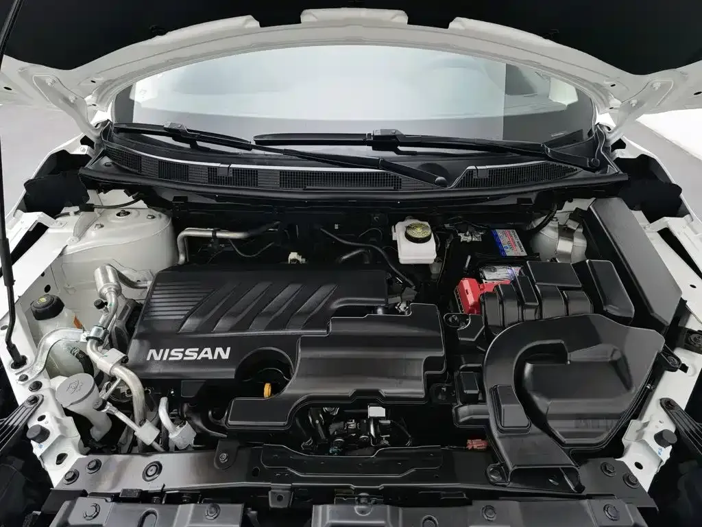 Nissan Qashqai — фото 10