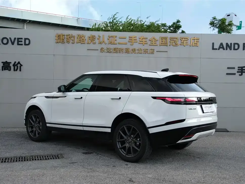 Land Rover Velar — фото 7