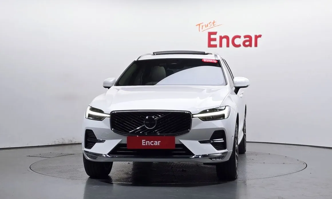 Volvo XC60 — фото 2