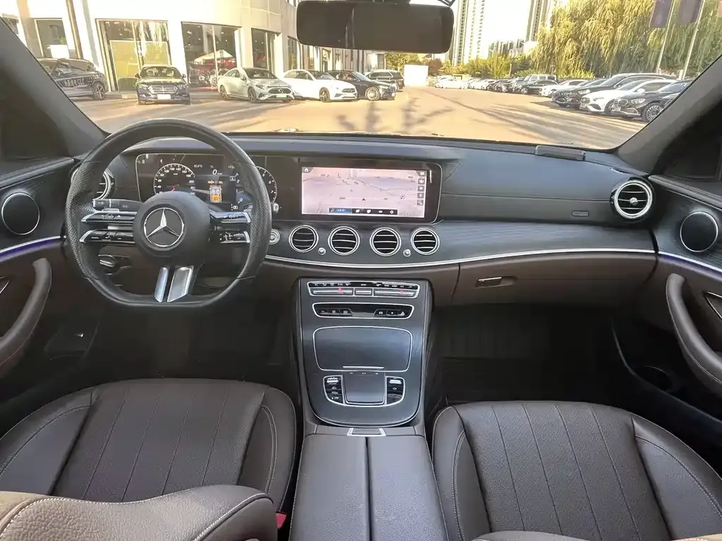 Mercedes-Benz E-Class (Import) — фото 10