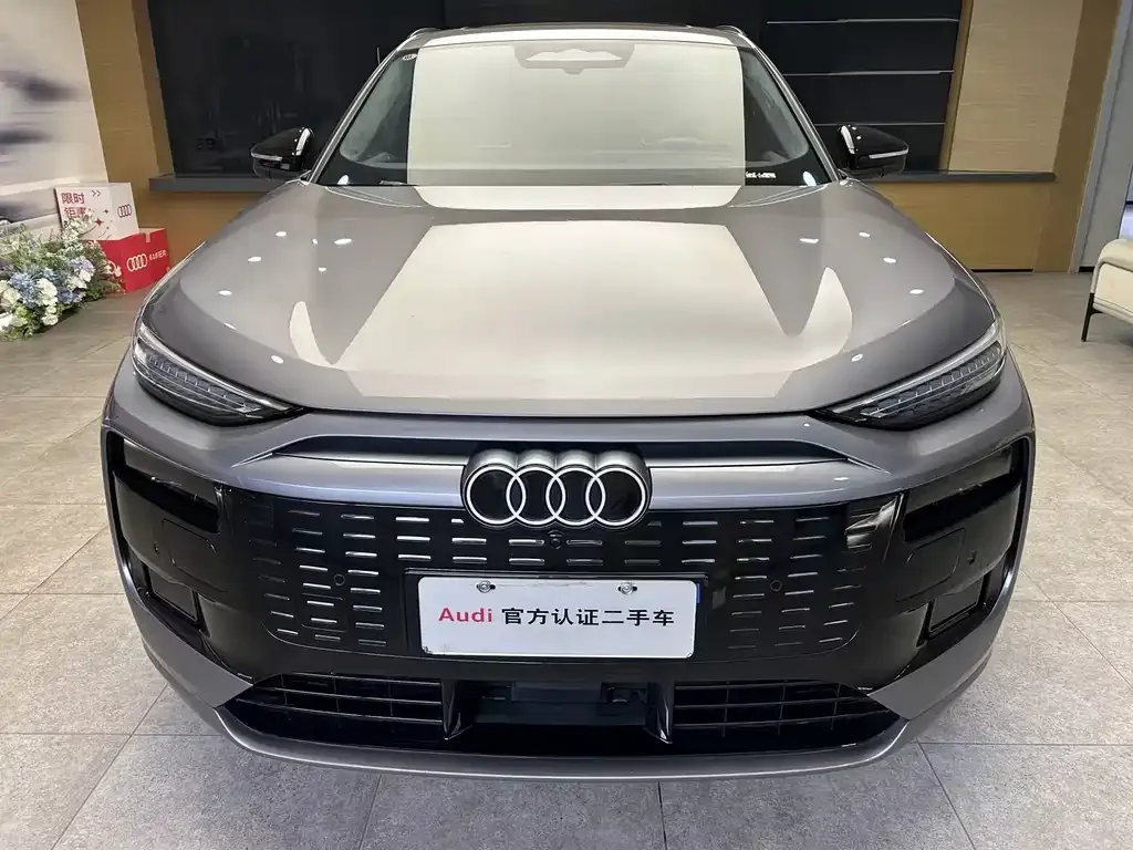 Audi Q6L e-tron — фото 8
