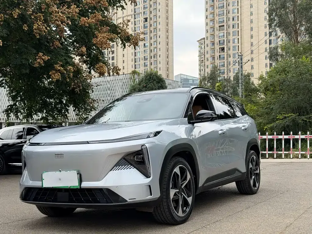 Geely Galaxy L7 — фото 1