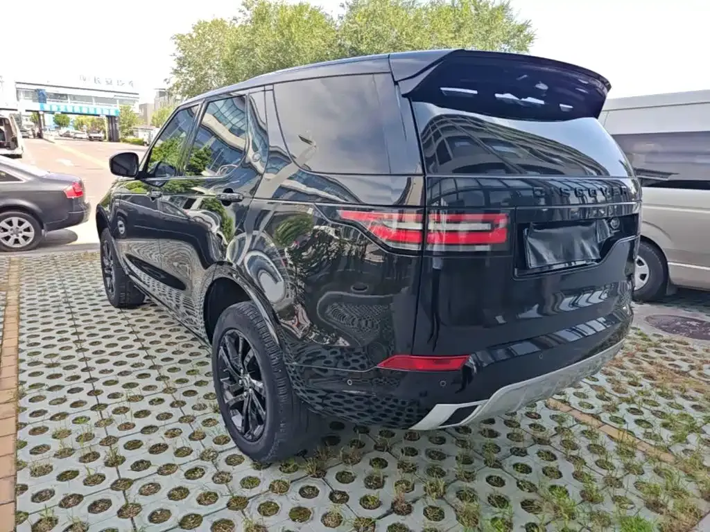 Land Rover Discovery — фото 10