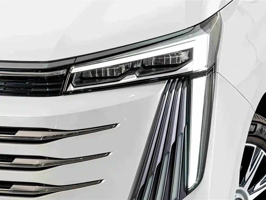 GAC Motor Trumpchi E9 — фото 10