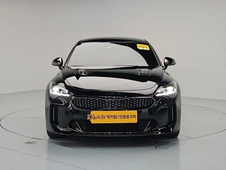 Kia Stinger 2.5 Masters ACRO EDITION
