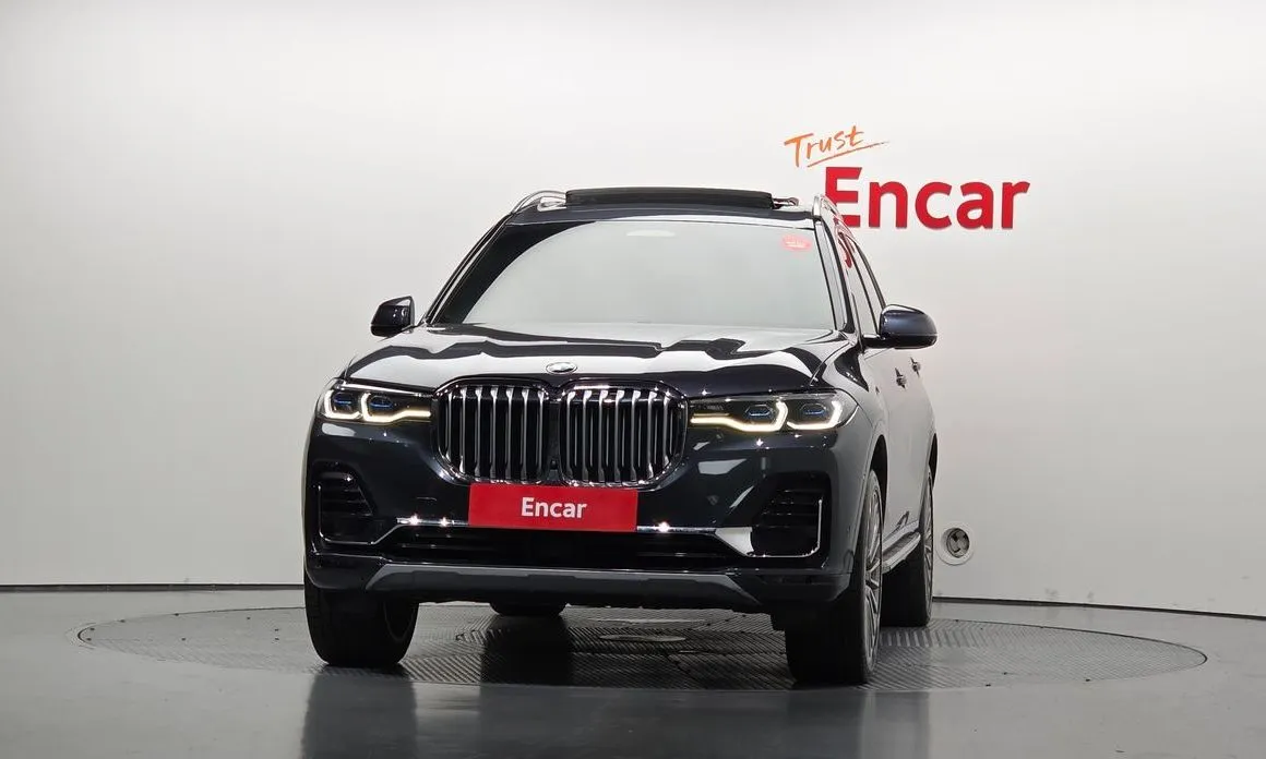 BMW X7 — фото 2
