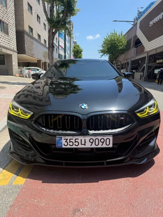 BMW 8-Series — фото 1
