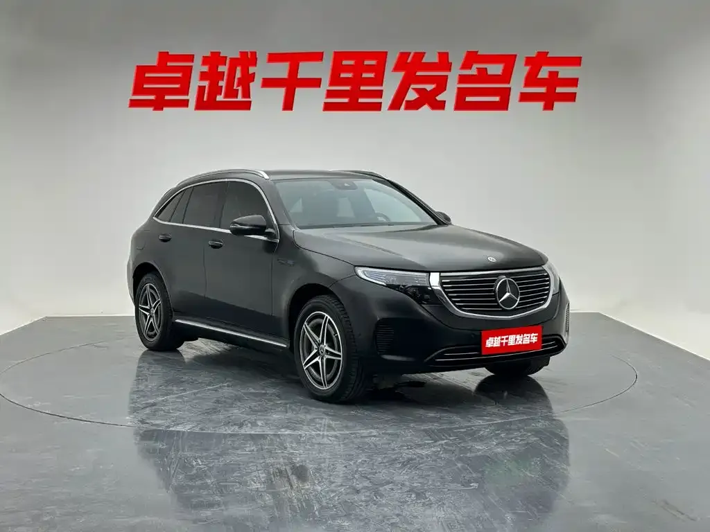 Mercedes-Benz EQC — фото 7