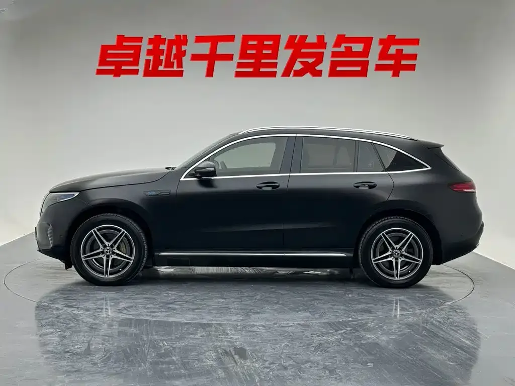 Mercedes-Benz EQC — фото 4