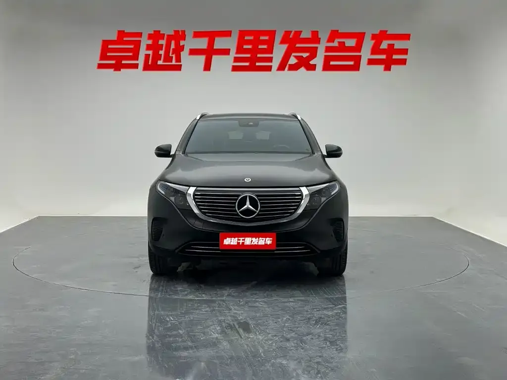 Mercedes-Benz EQC — фото 5