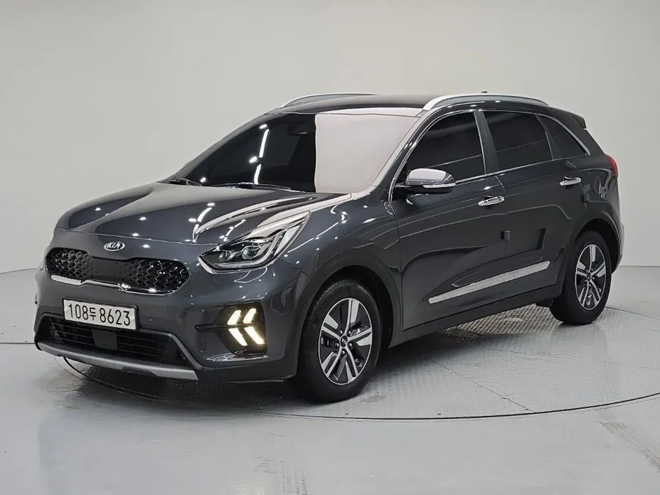Kia Niro — фото 1