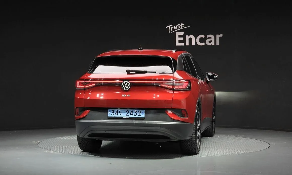 Volkswagen ID.4 — фото 5
