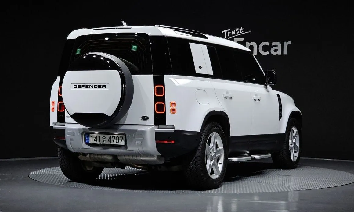 Land Rover Defender — фото 4