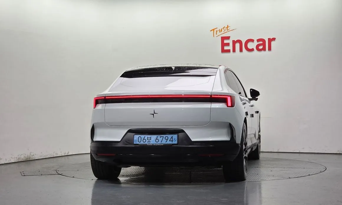 Polestar Polestar 4 — фото 6