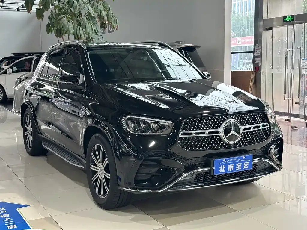 Mercedes-Benz GLE (Import) — фото 2